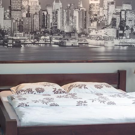 Modern Apartment Освенцим Номер фото